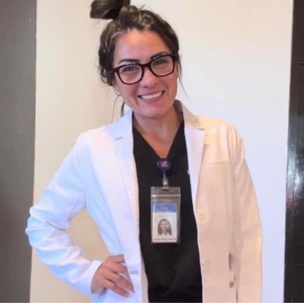 Meet your Posher, Johana